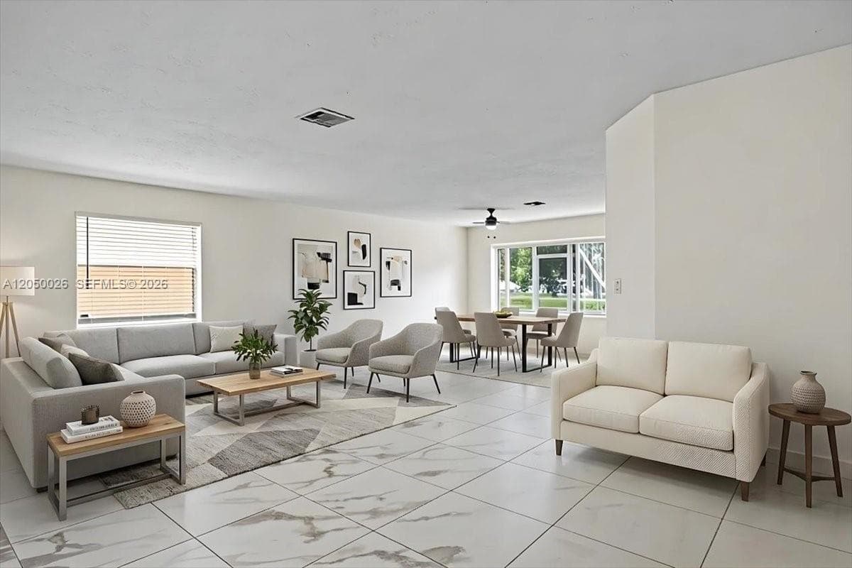 9847 Fairway Cove Ln photo 7