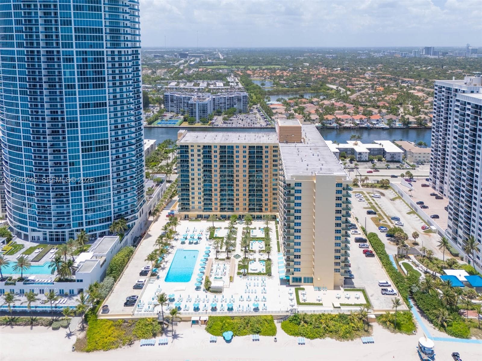 2501 S Ocean Dr 828 photo 17