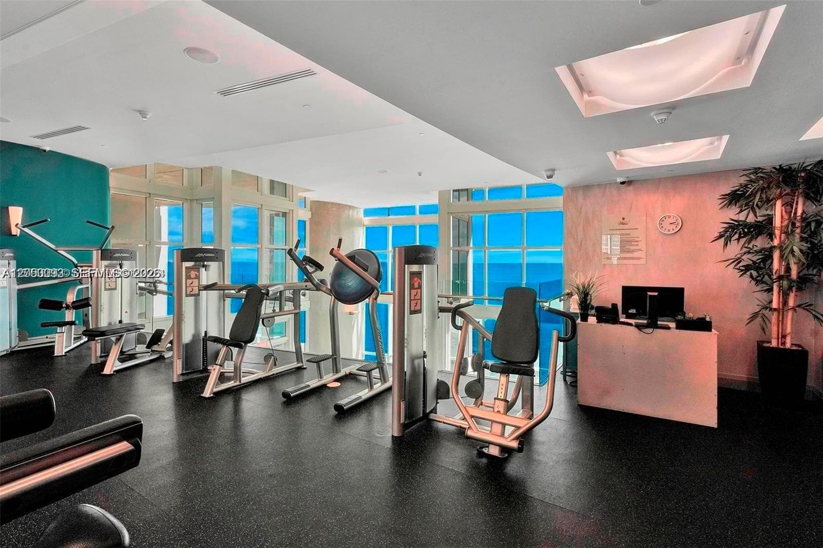 18101 Collins Ave 1105 photo 24