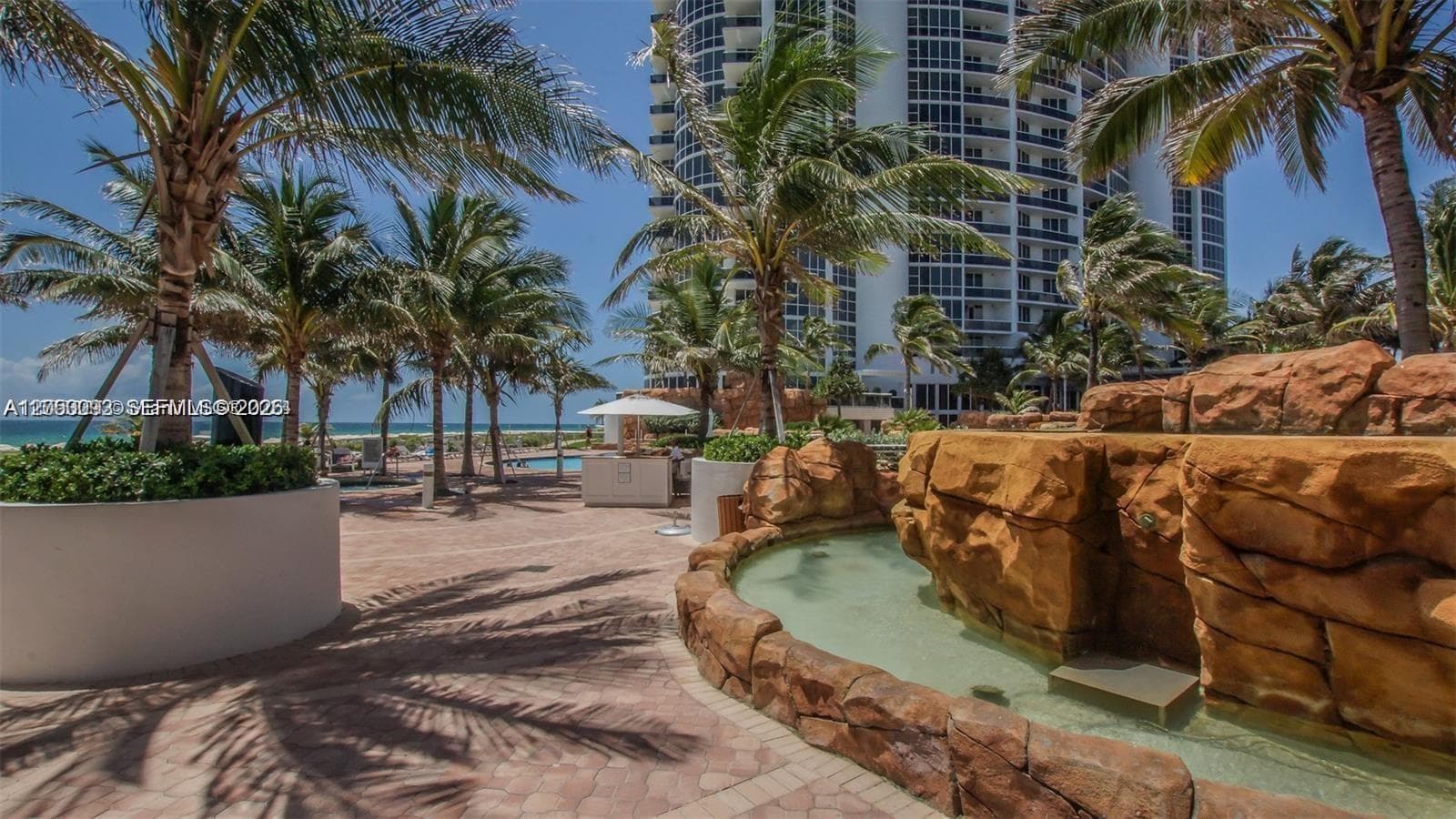 18101 Collins Ave 1105 photo 18