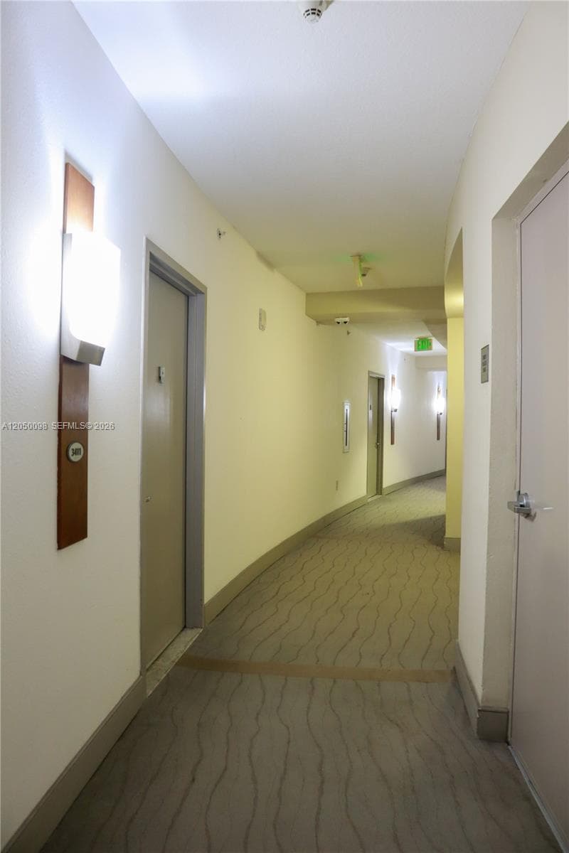 1750 N Bayshore Dr 3411 photo 10