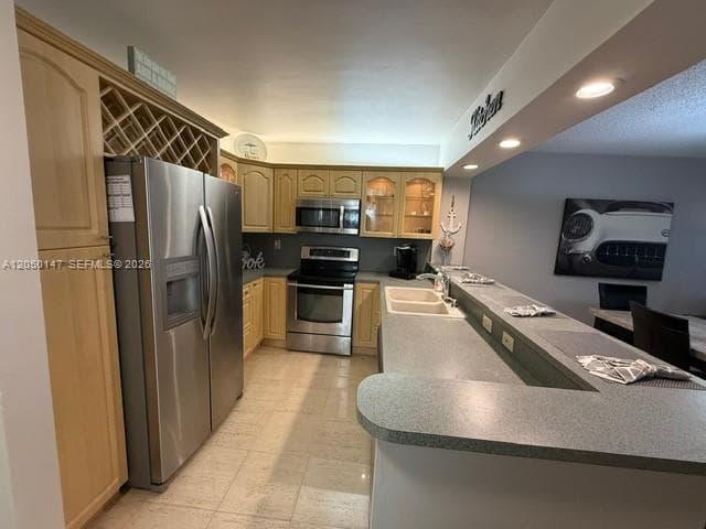 3725 S Ocean Dr 605 photo 3