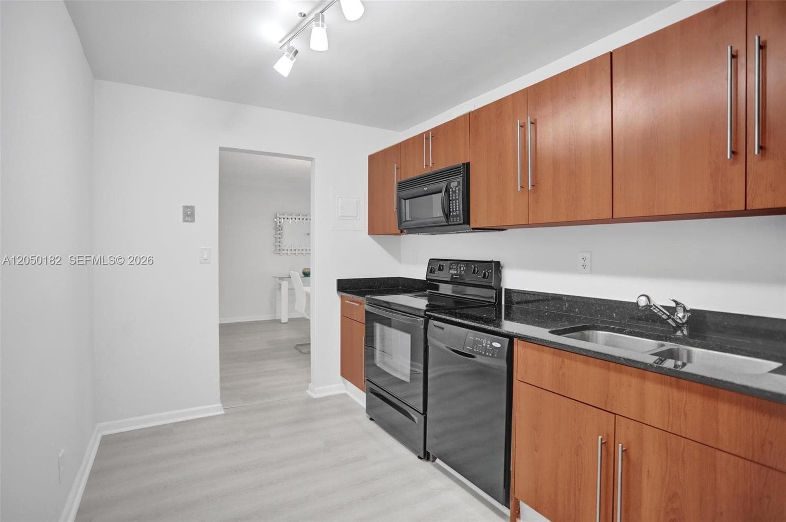 3000 S Ocean Dr 412 (Available Sep 1) photo 16