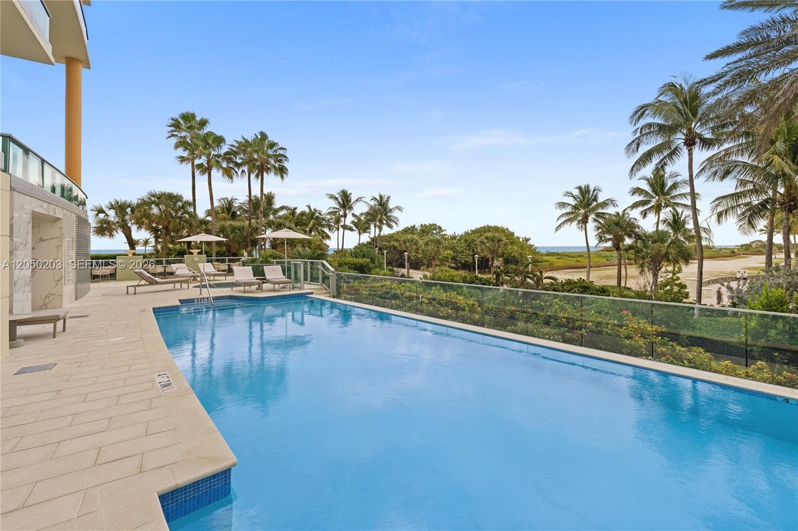 1455 Ocean Dr 1009 photo 16