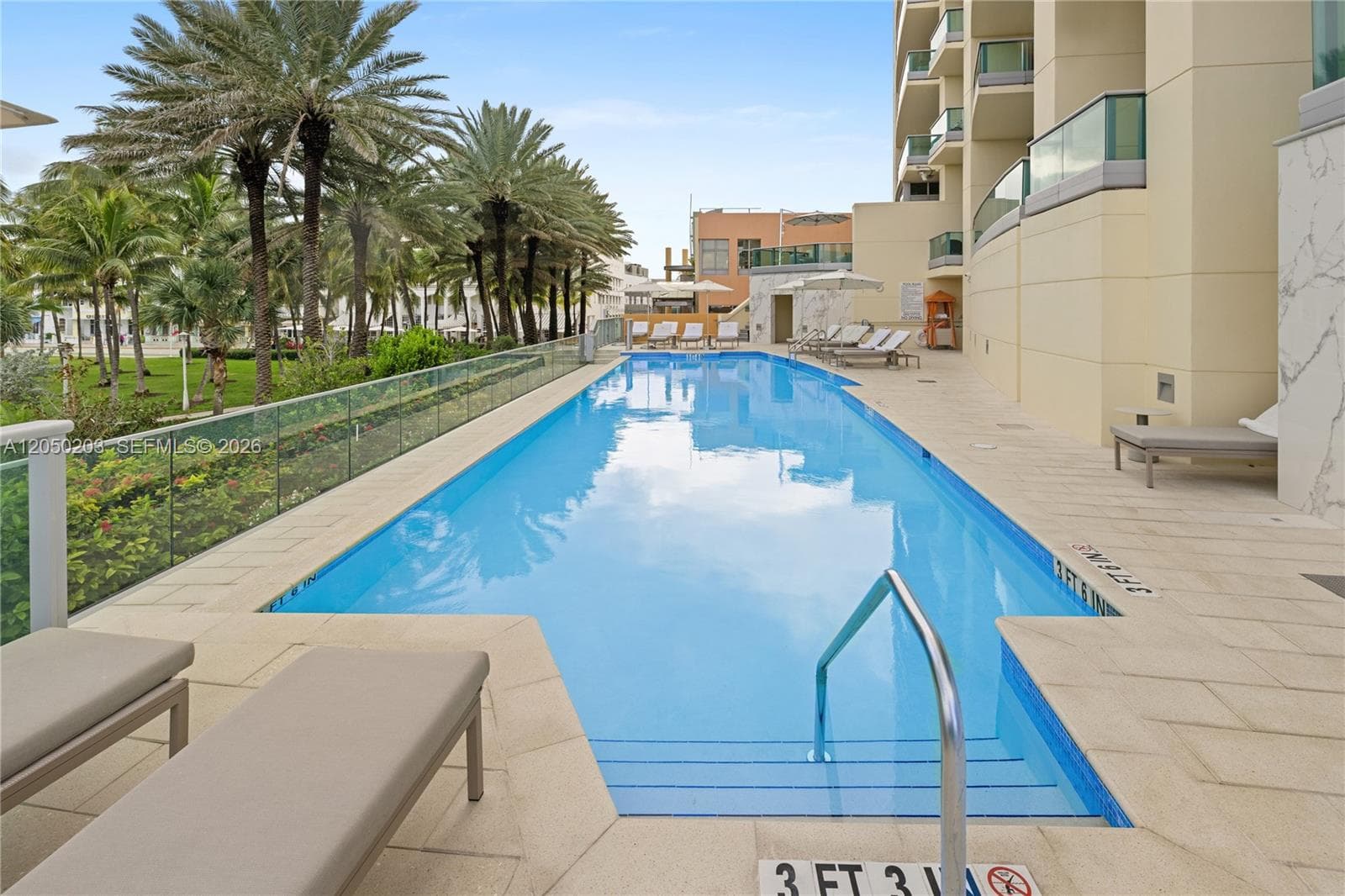 1455 Ocean Dr 1009 photo 21