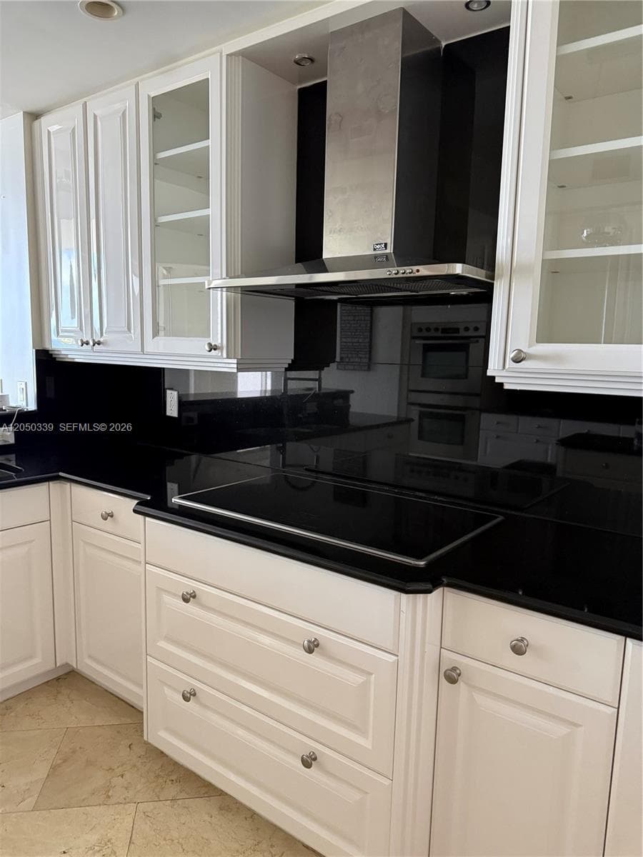 21200 Point Pl 1403 photo 10