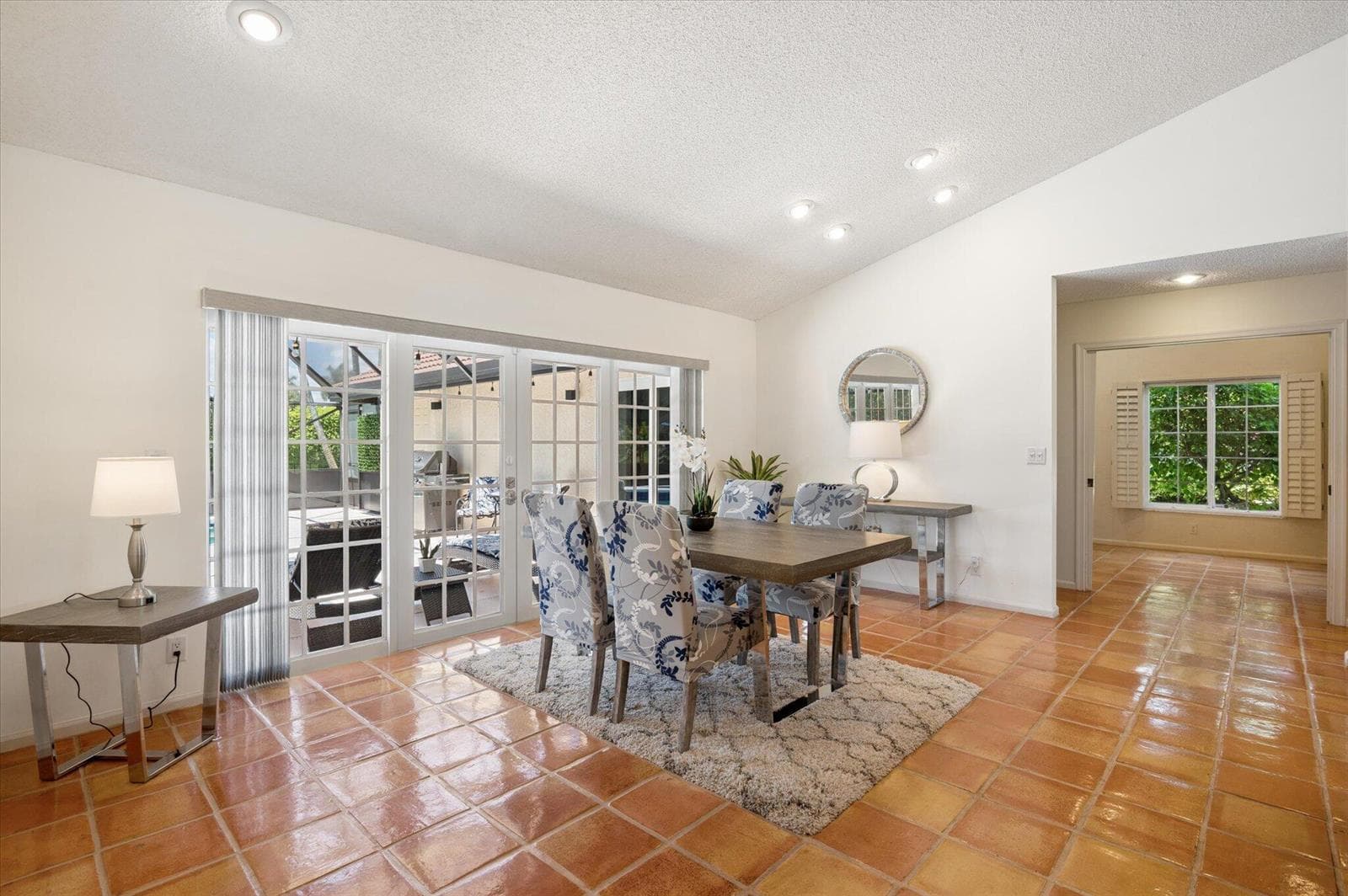 10080 Canoe Brook Circle photo 4