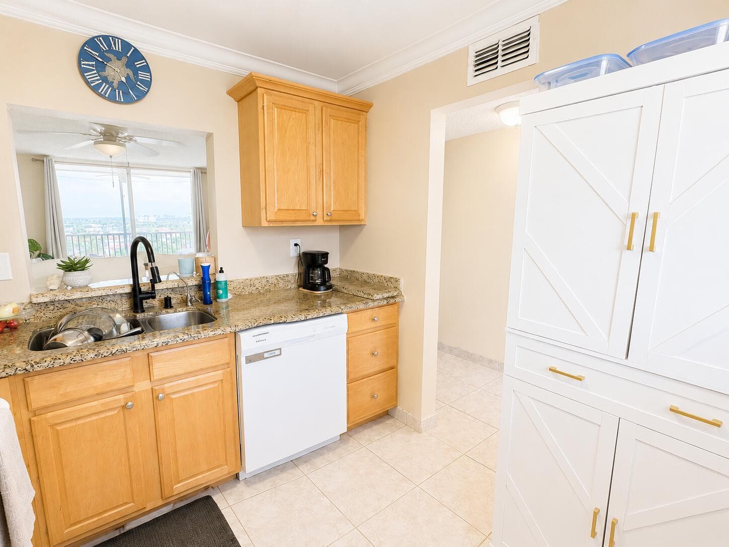 1391 S Ocean Boulevard 807 photo 10
