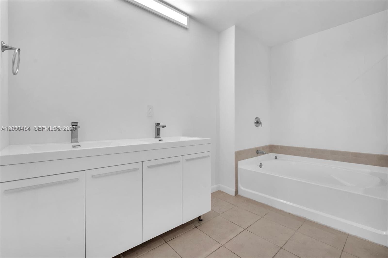 3340 NE 190th St 1206 photo 24