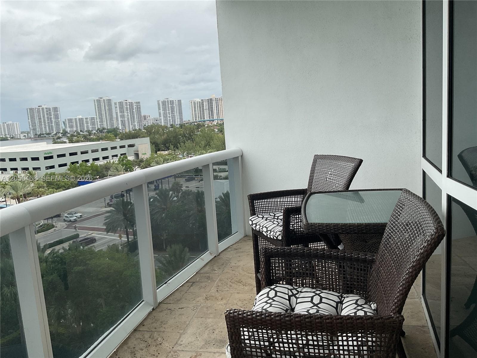 18201 Collins Ave 901A photo 3
