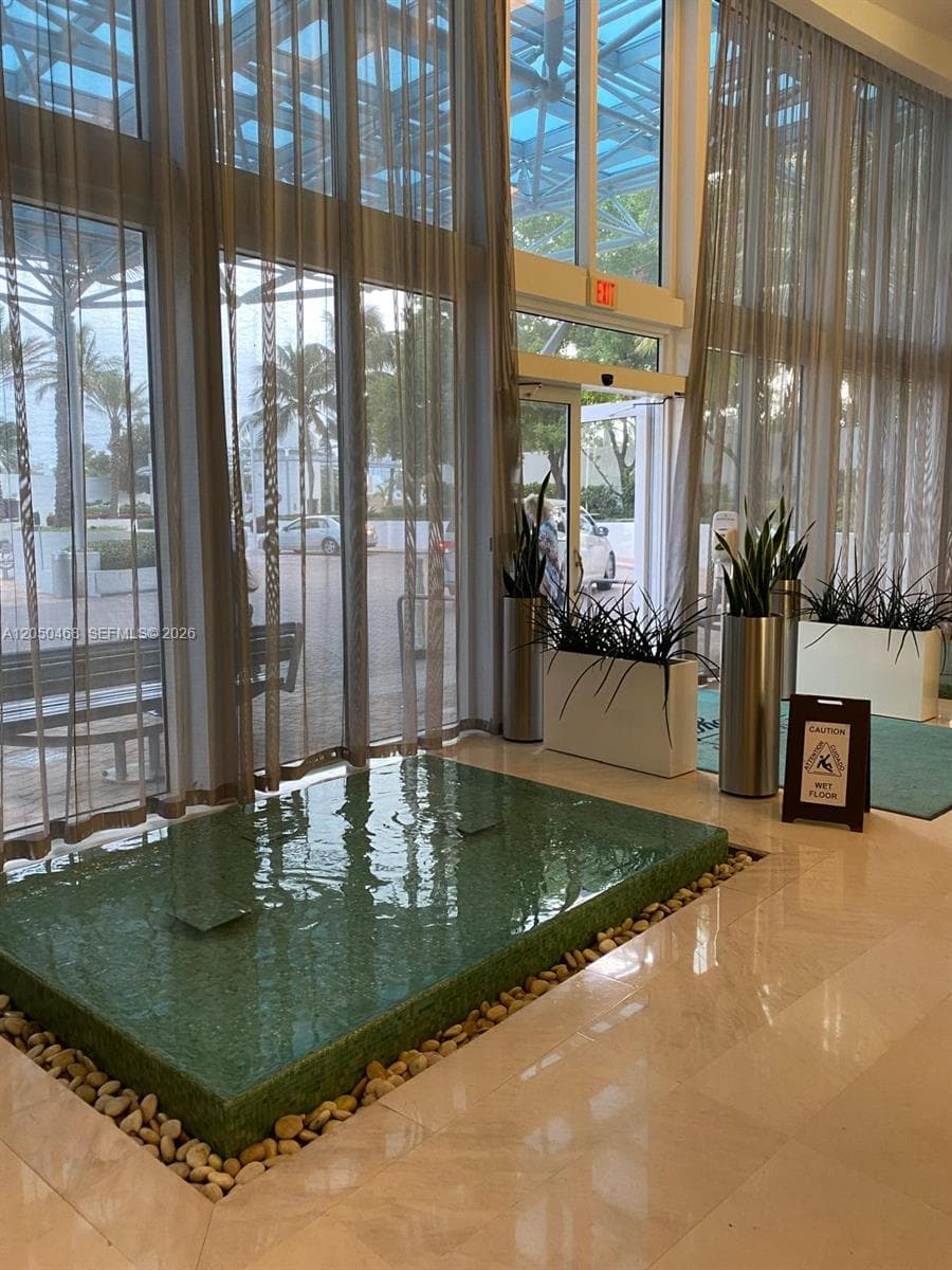 18201 Collins Ave 901A photo 20