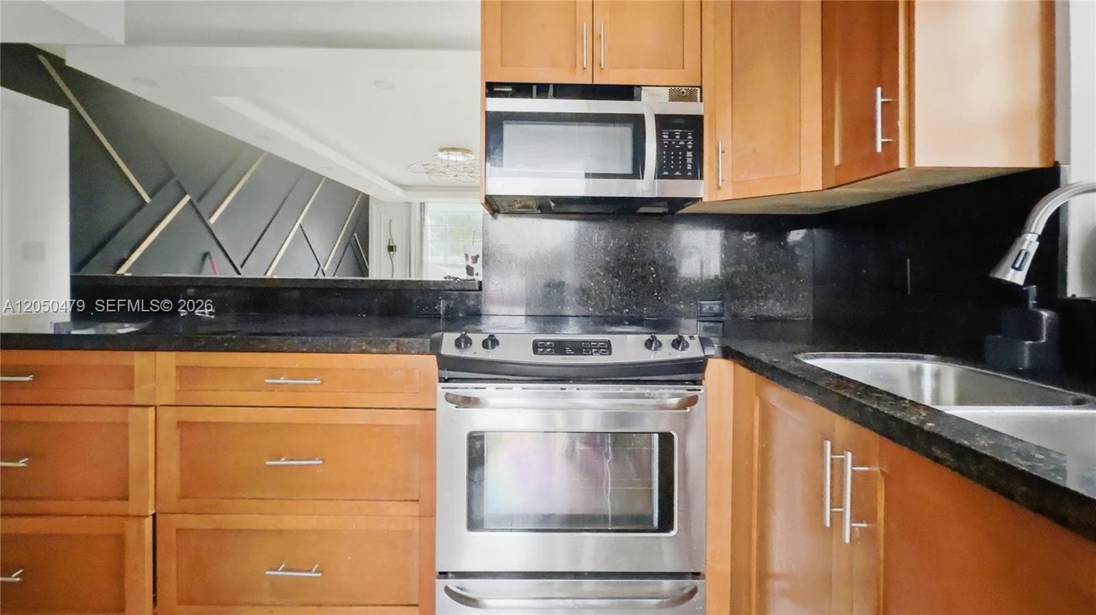 16450 Miami Dr 103 photo 22