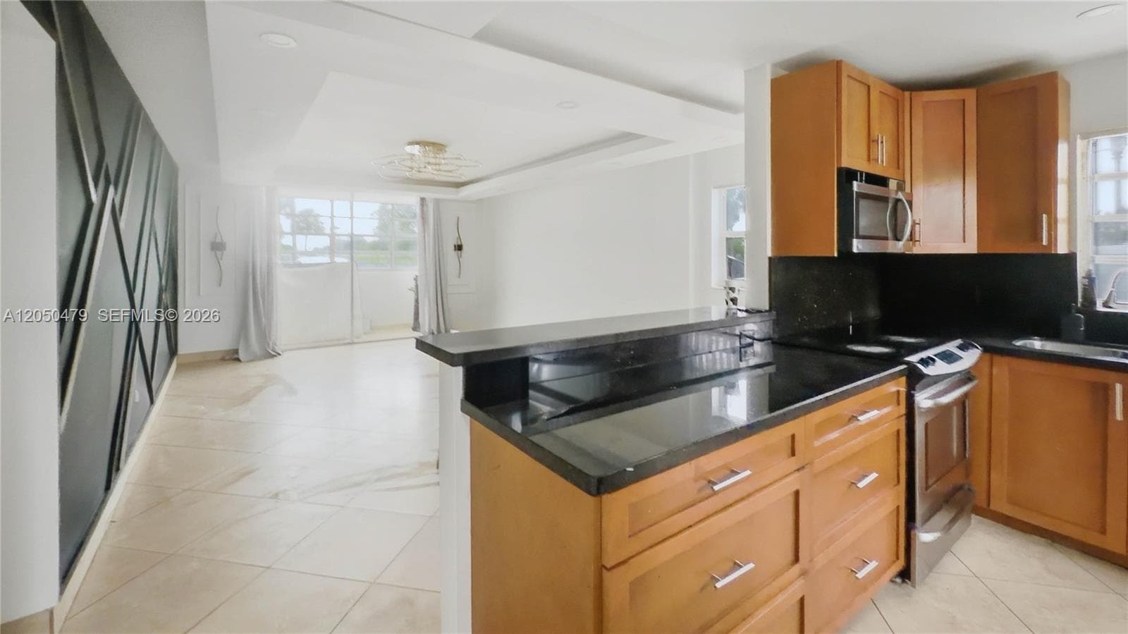 16450 Miami Dr 103 photo 3