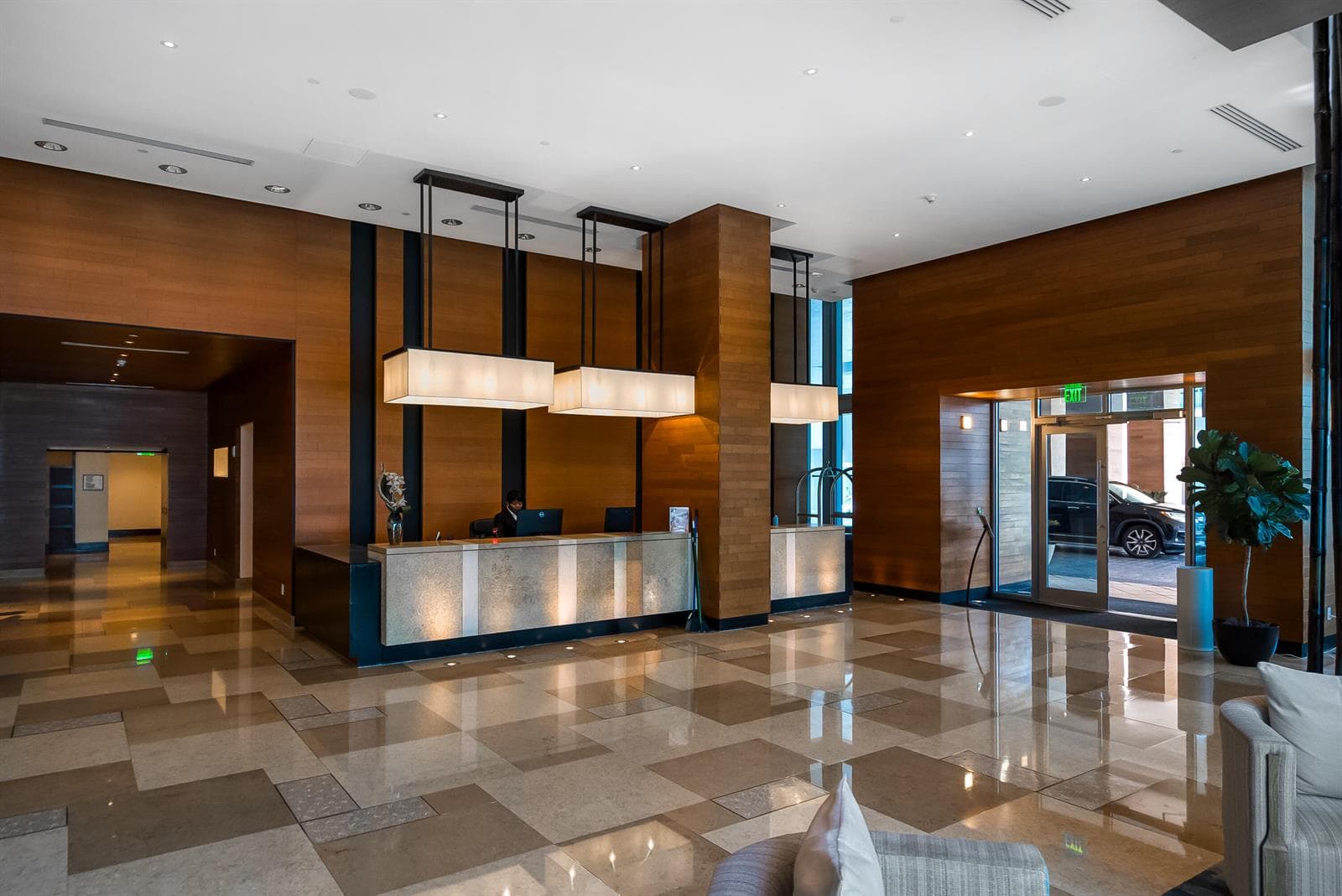 6899 Collins Avenue 1409 photo 9