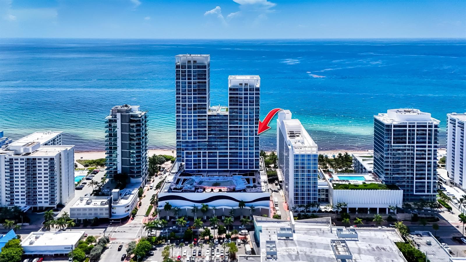 6899 Collins Avenue 1409 photo 4