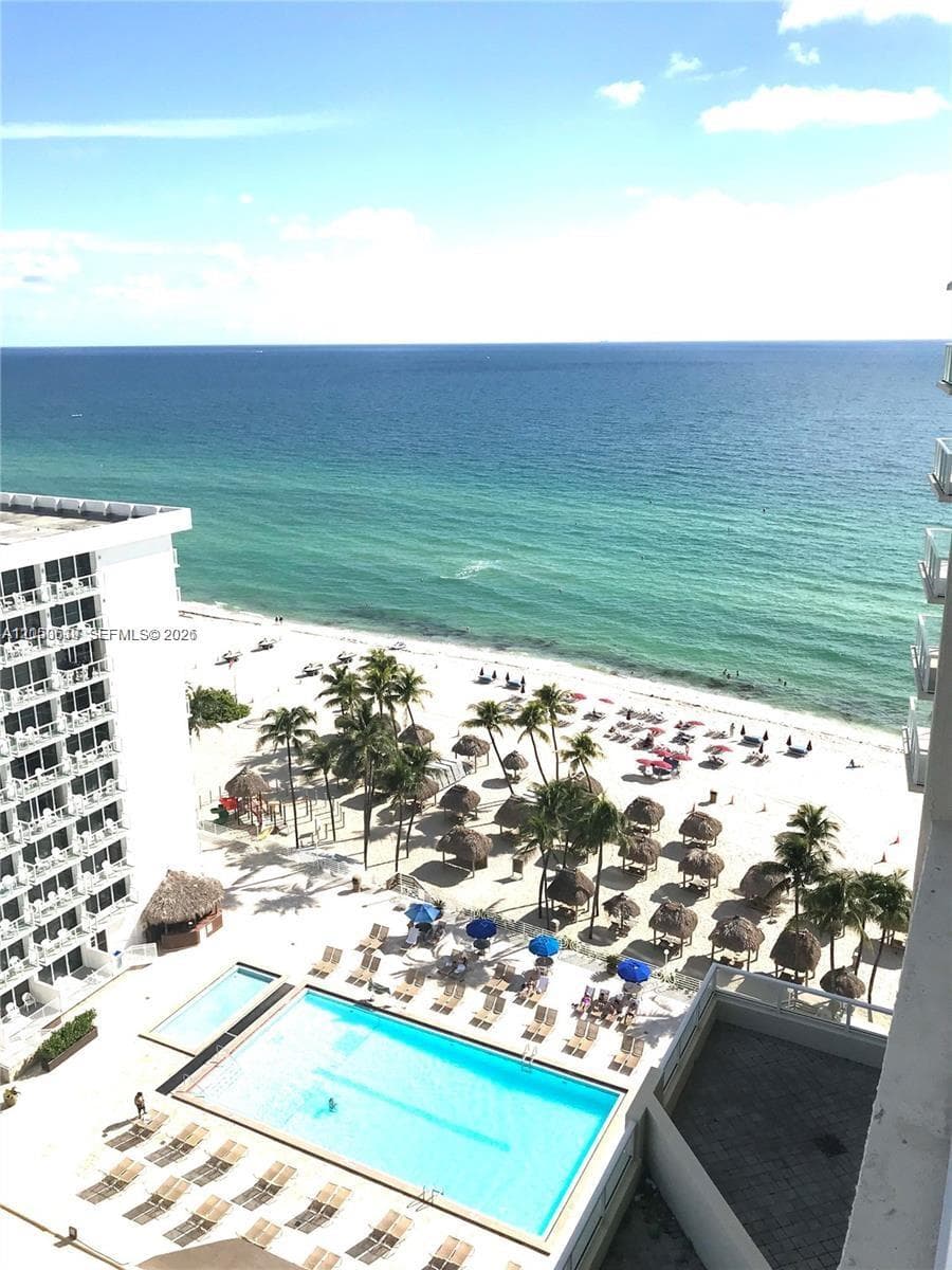 16699 Collins Ave 1605 photo 2