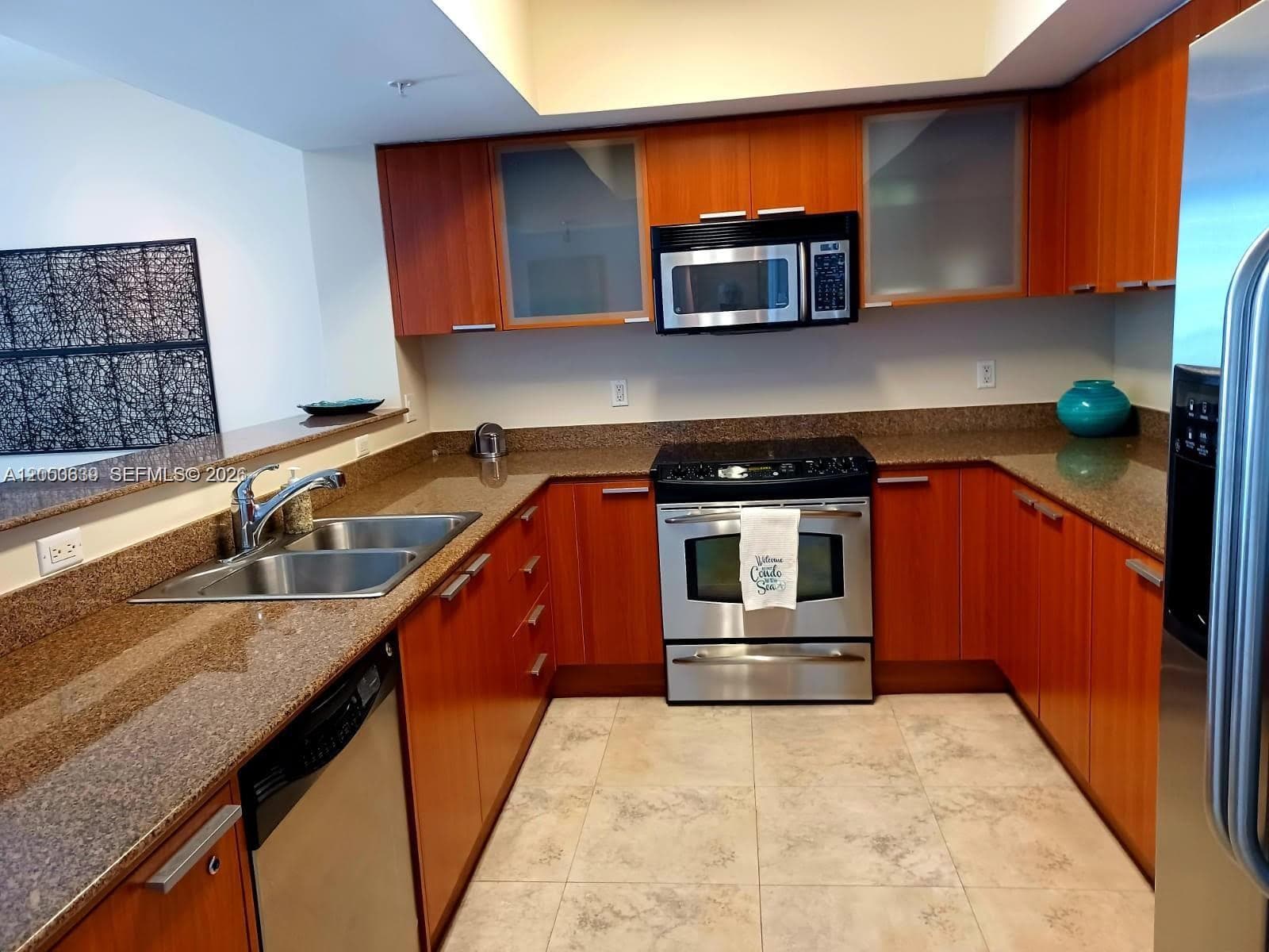 16699 Collins Ave 1605 photo 9