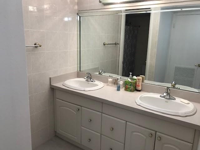 111 Briny Avenue 22-14 photo 23