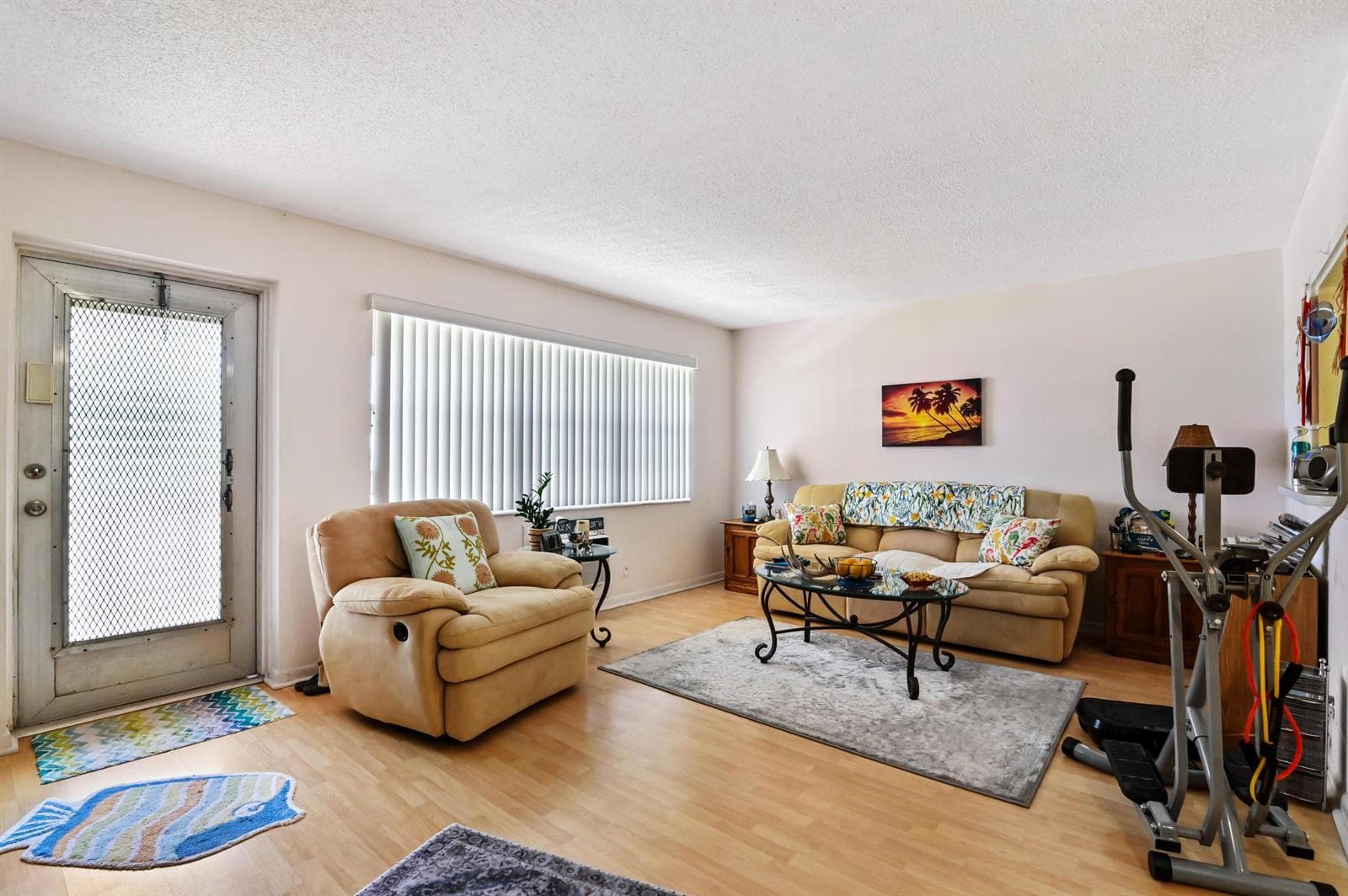 75 Camden Drive #c photo 2