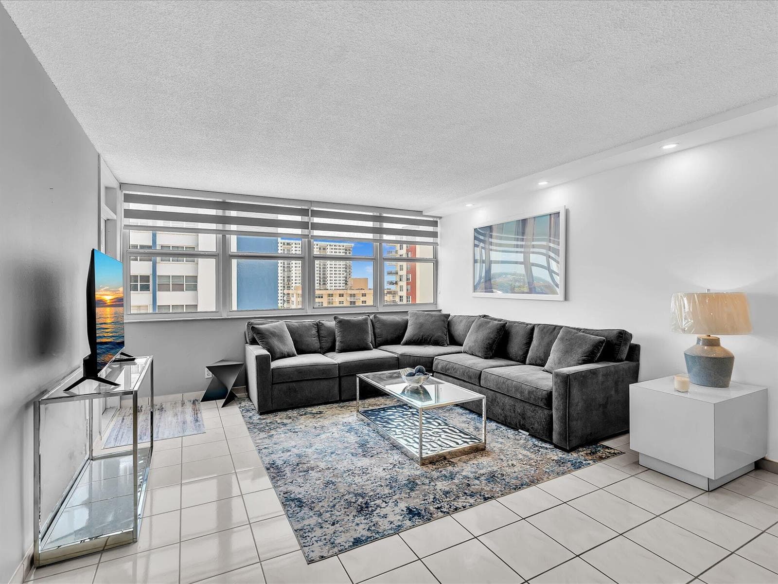 1410 S Ocean Drive 1103 photo 17