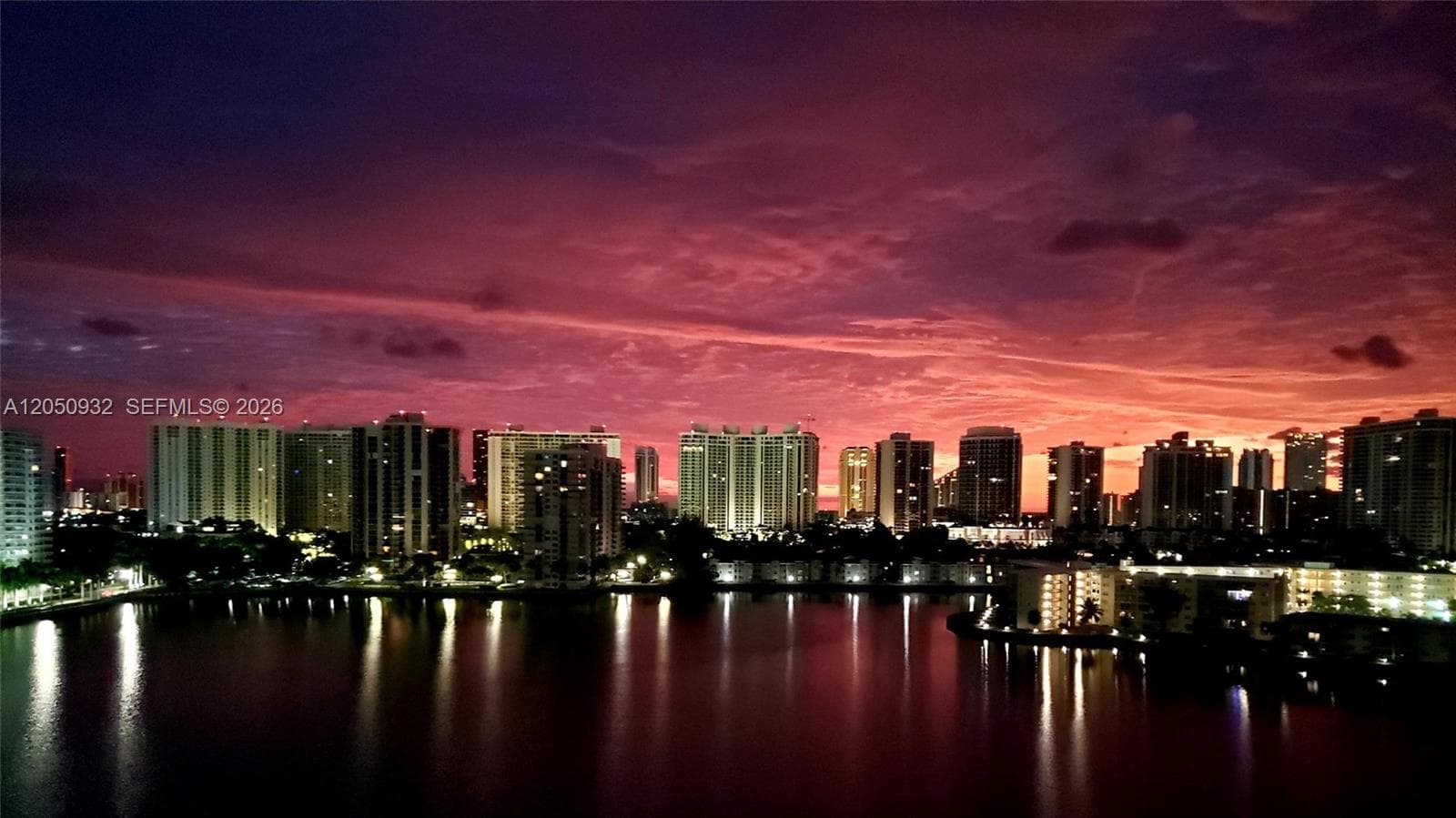 18081 Biscayne Blvd 602 photo 24