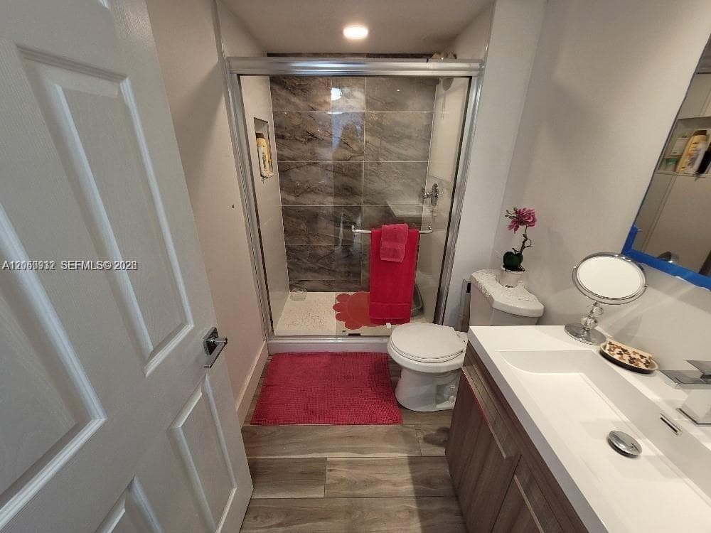 18081 Biscayne Blvd 602 photo 15