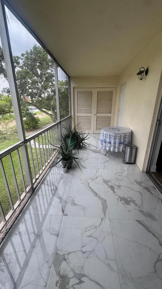 636 NW 13th St 0230 photo 5