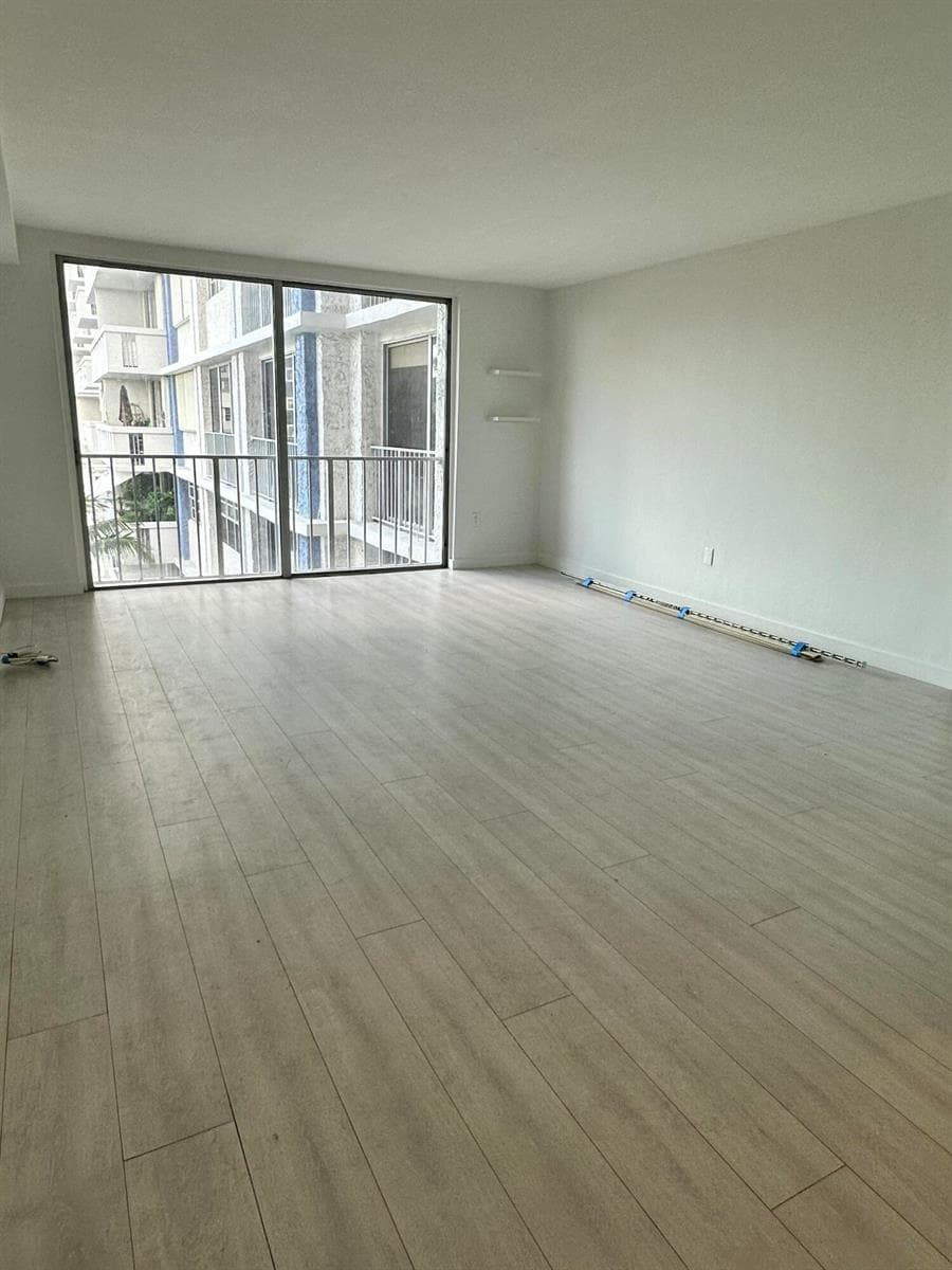 800 West Avenue 637 photo 10