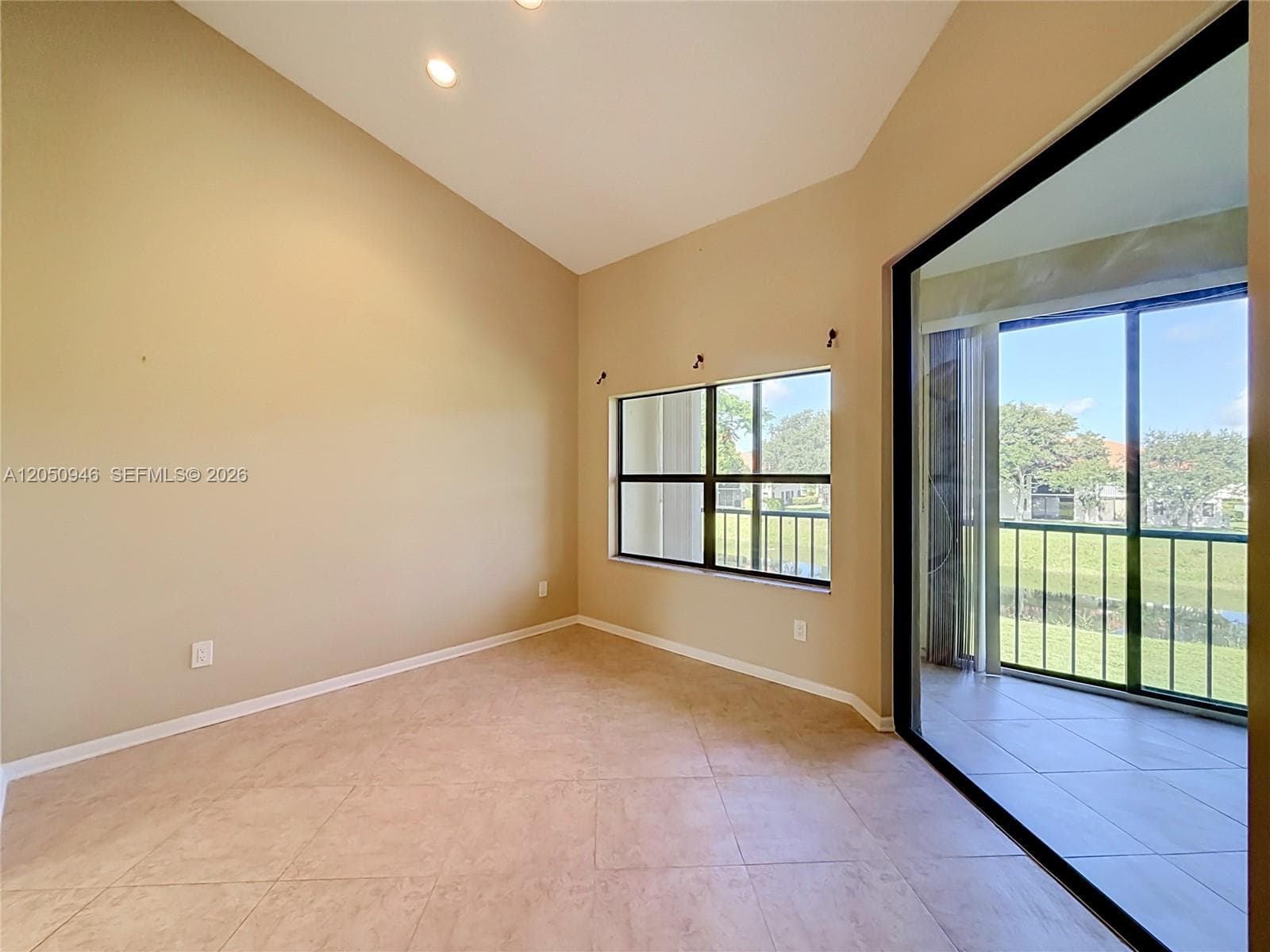 5454 Firenze Dr H photo 12