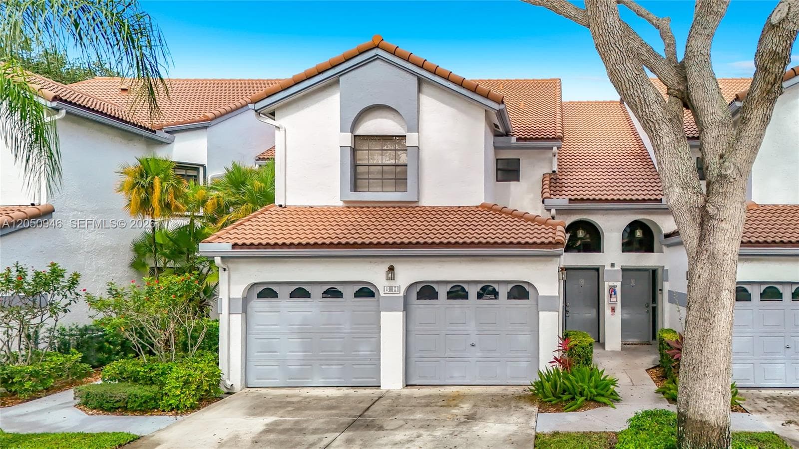 5454 Firenze Dr H photo 1
