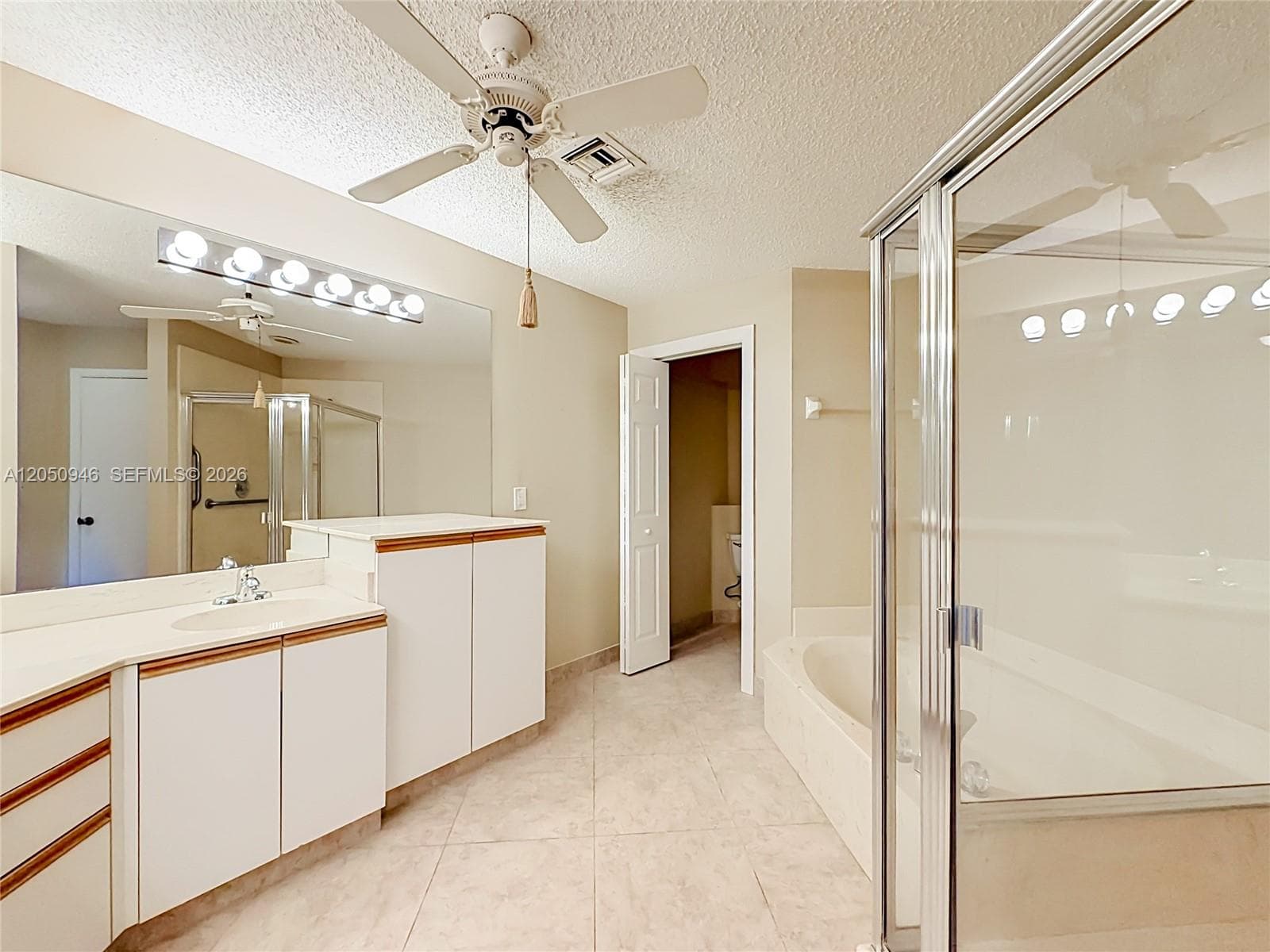 5454 Firenze Dr H photo 20