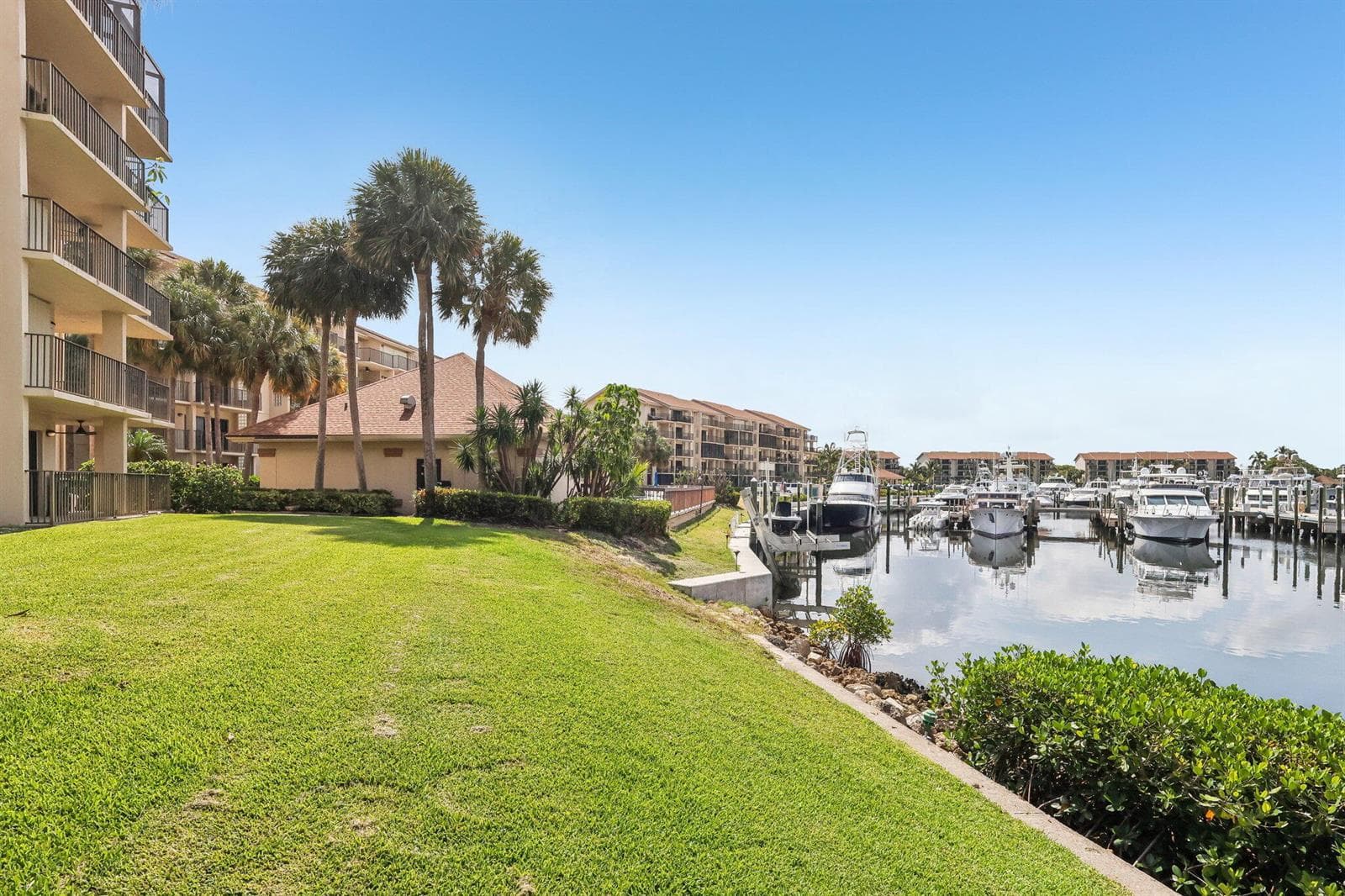 1601 Marina Isle Way 101 photo 23