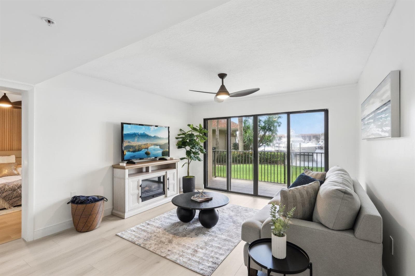 1601 Marina Isle Way 101 photo 10