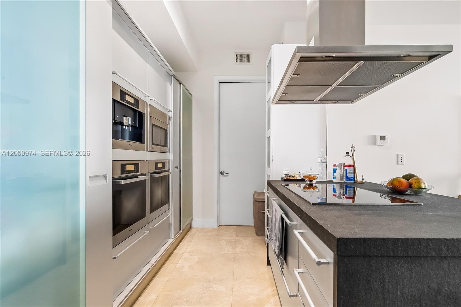 18201 Collins Ave 3408 photo 2