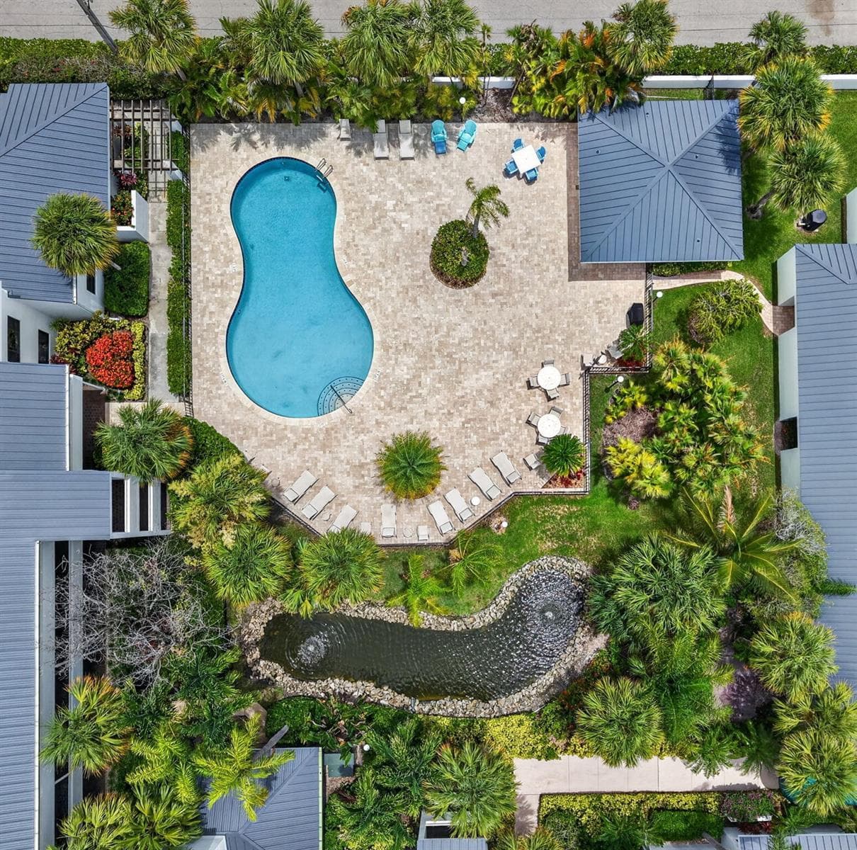 200 Waterway Road 104 photo 2
