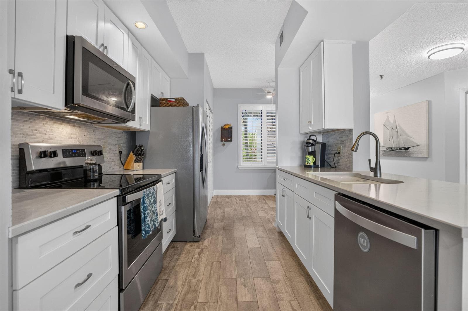 200 Waterway Road 104 photo 6