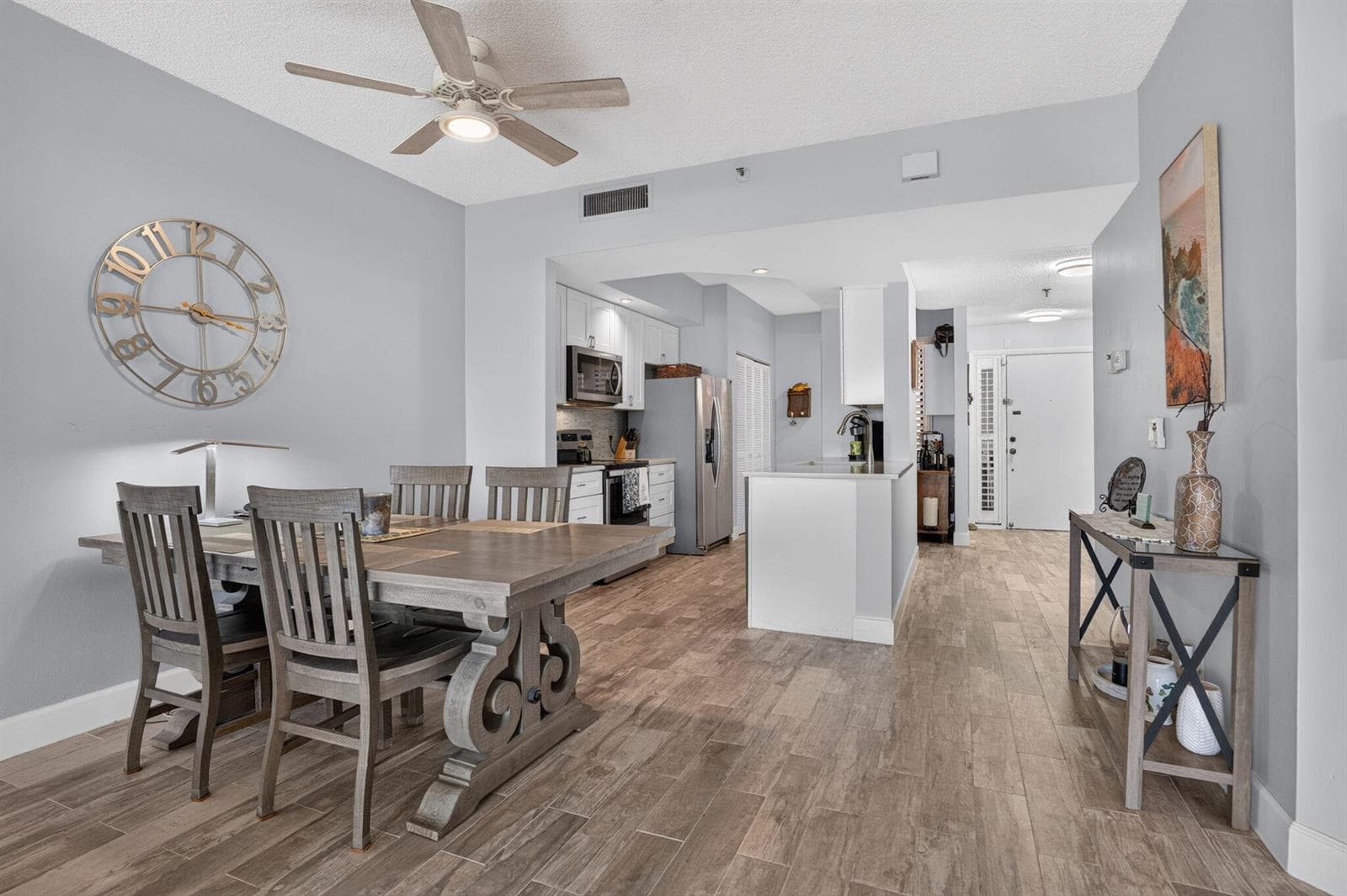 200 Waterway Road 104 photo 7