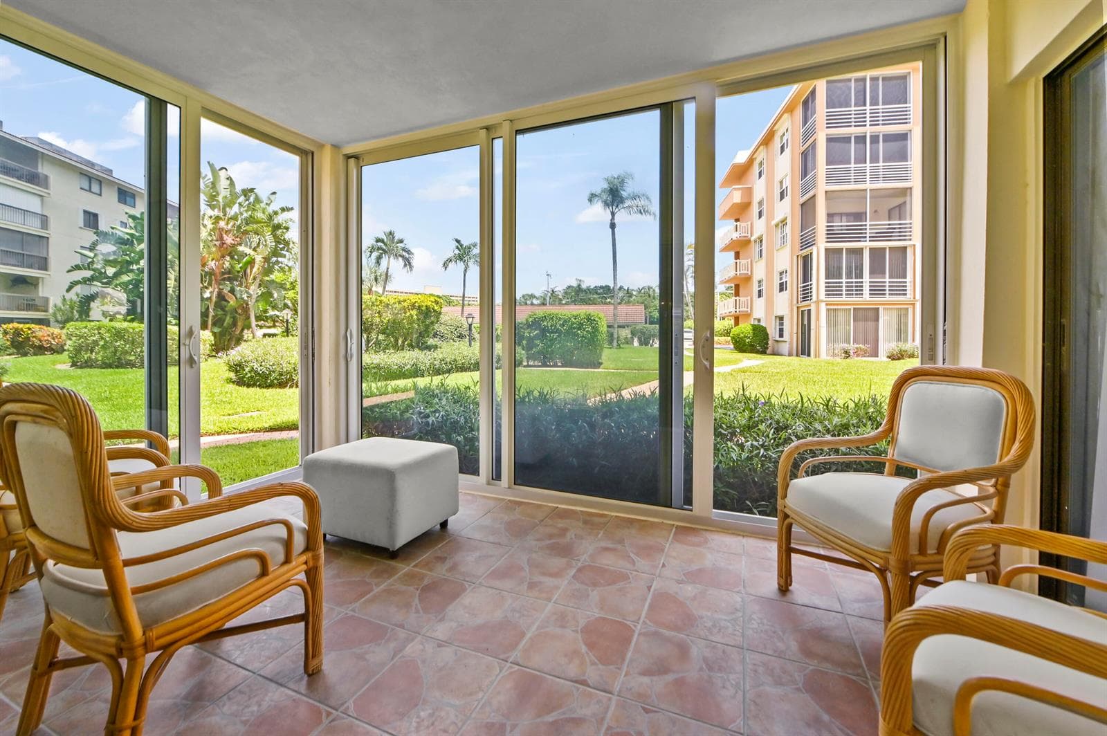 308 Golfview Road 101 photo 4