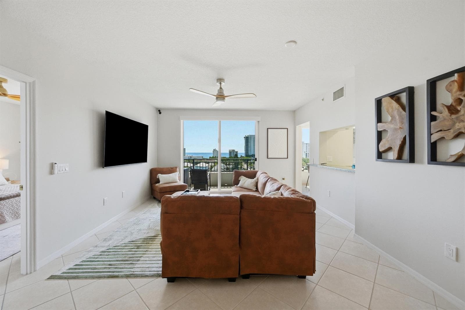 2880 NE 14th Street Causeway 804 photo 6