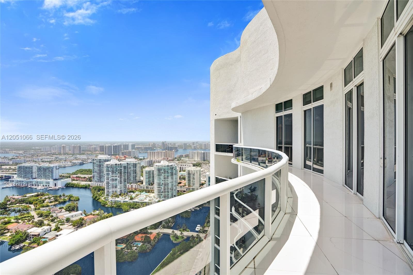 16001 Collins Ave 4305 photo 3