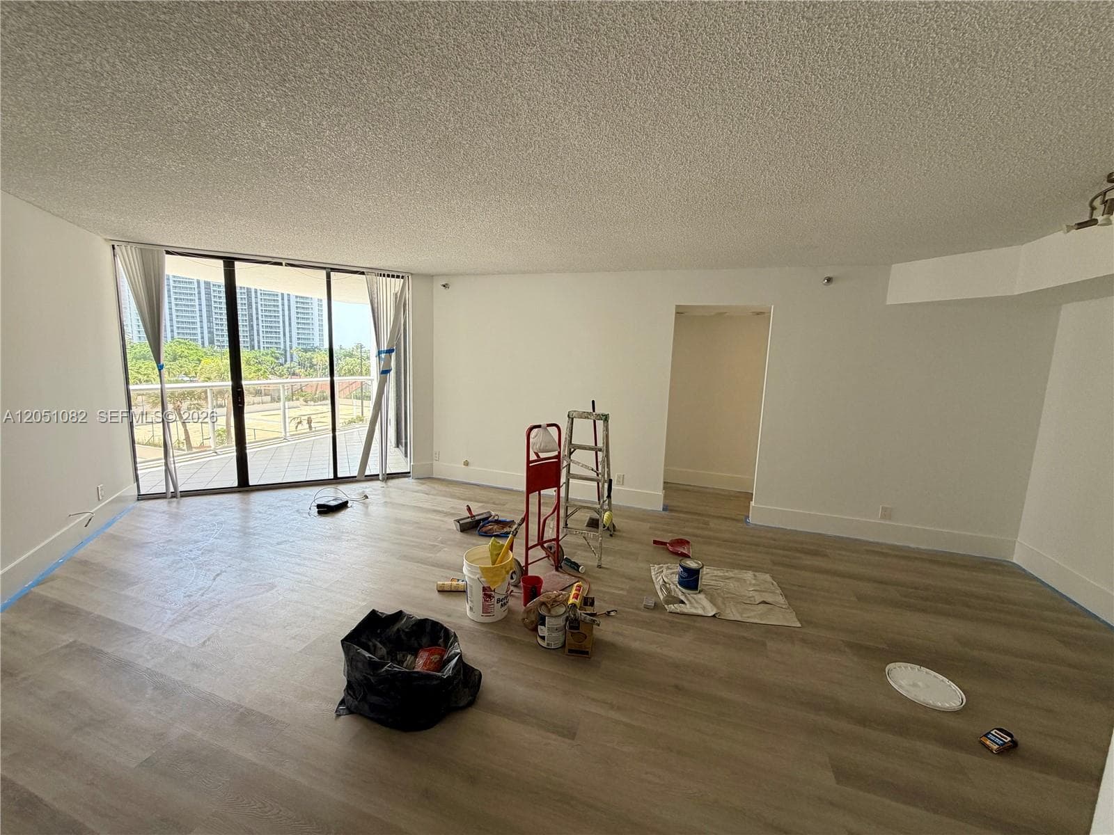 3610 Yacht Club Dr 602 photo 3