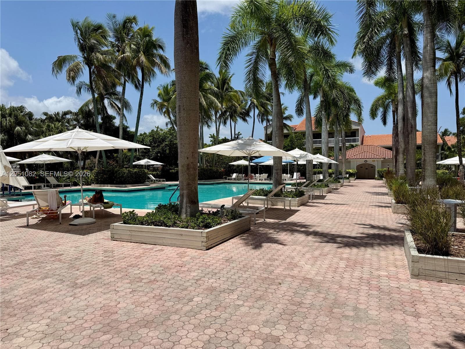 3610 Yacht Club Dr 602 photo 18