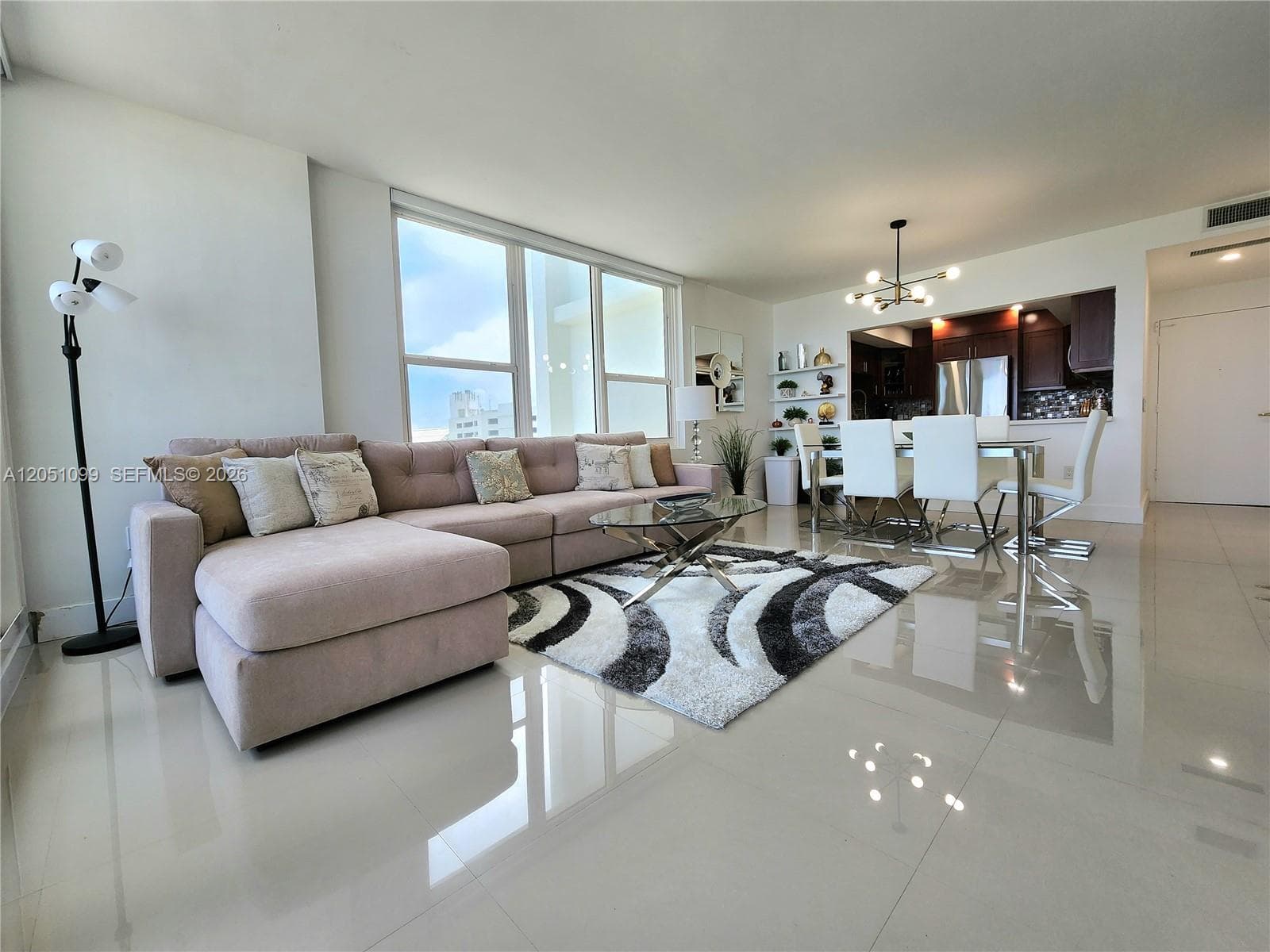 3505 S Ocean Dr 521 photo 5