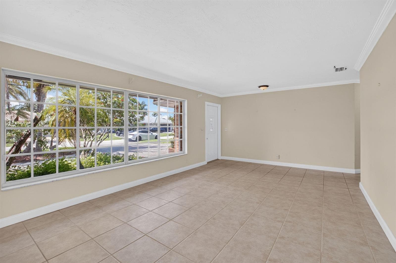 755 Forsyth Street photo 6
