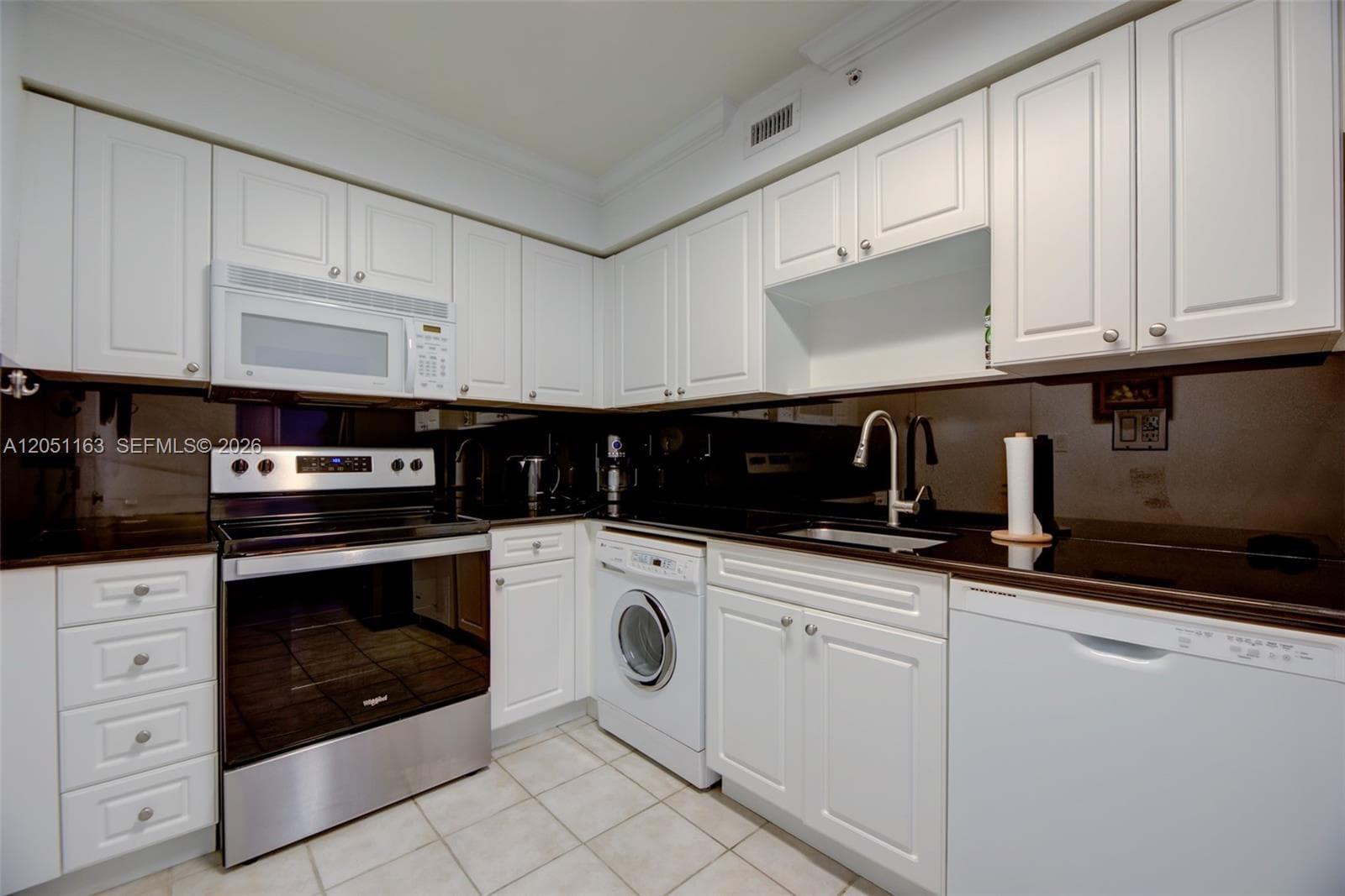 2501 S Ocean Dr 828 photo 6