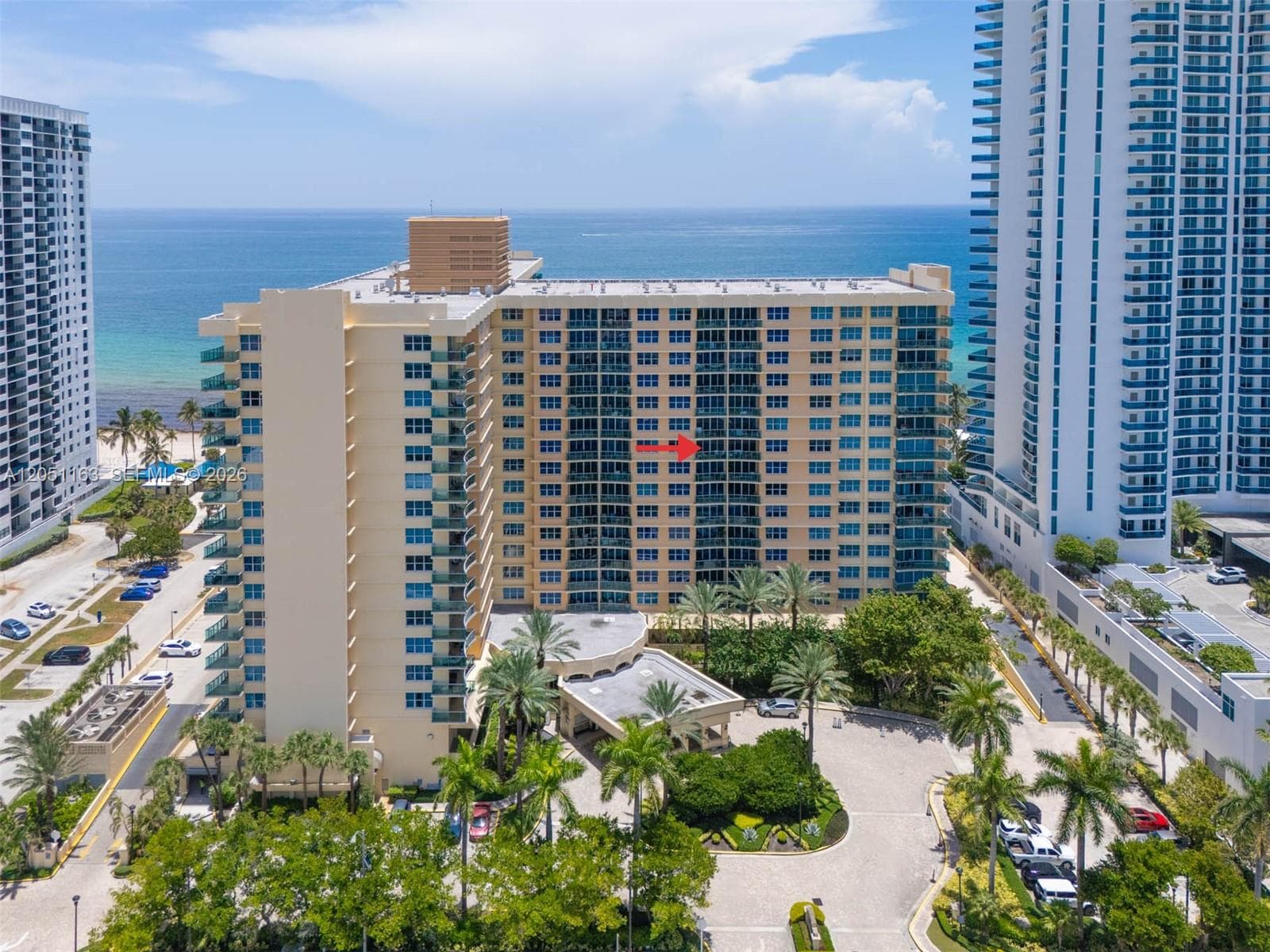 2501 S Ocean Dr 828 photo 3