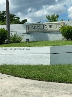 212 Lake Pointe Dr 307 photo 10