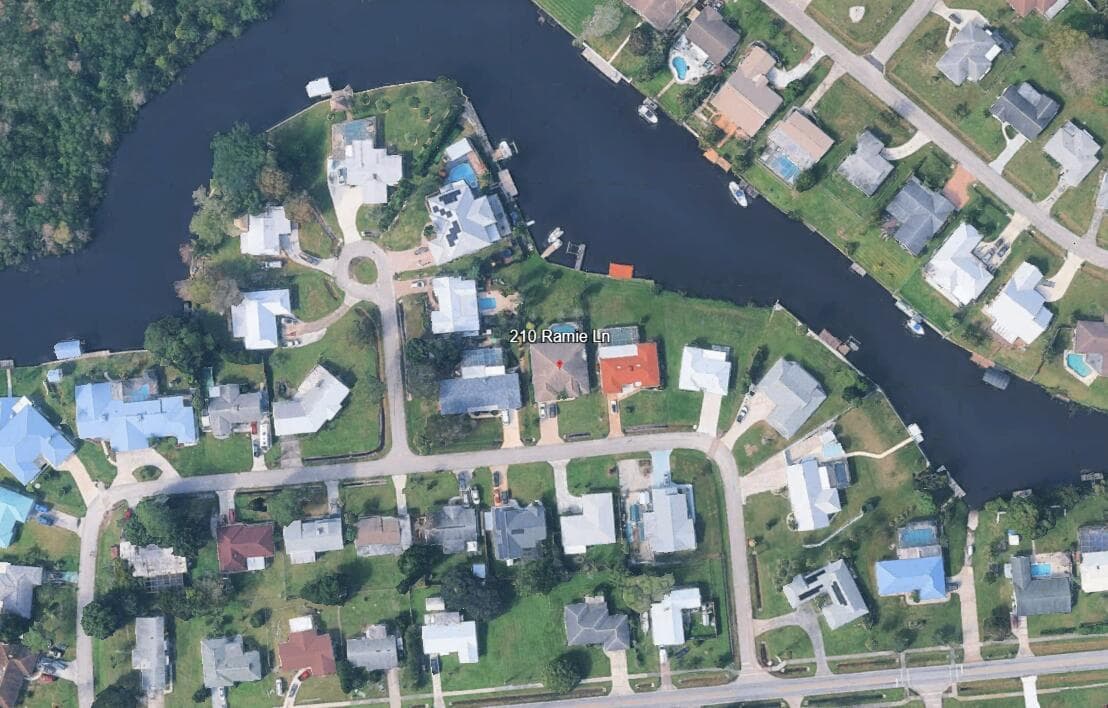 210 Ramie Lane photo 1