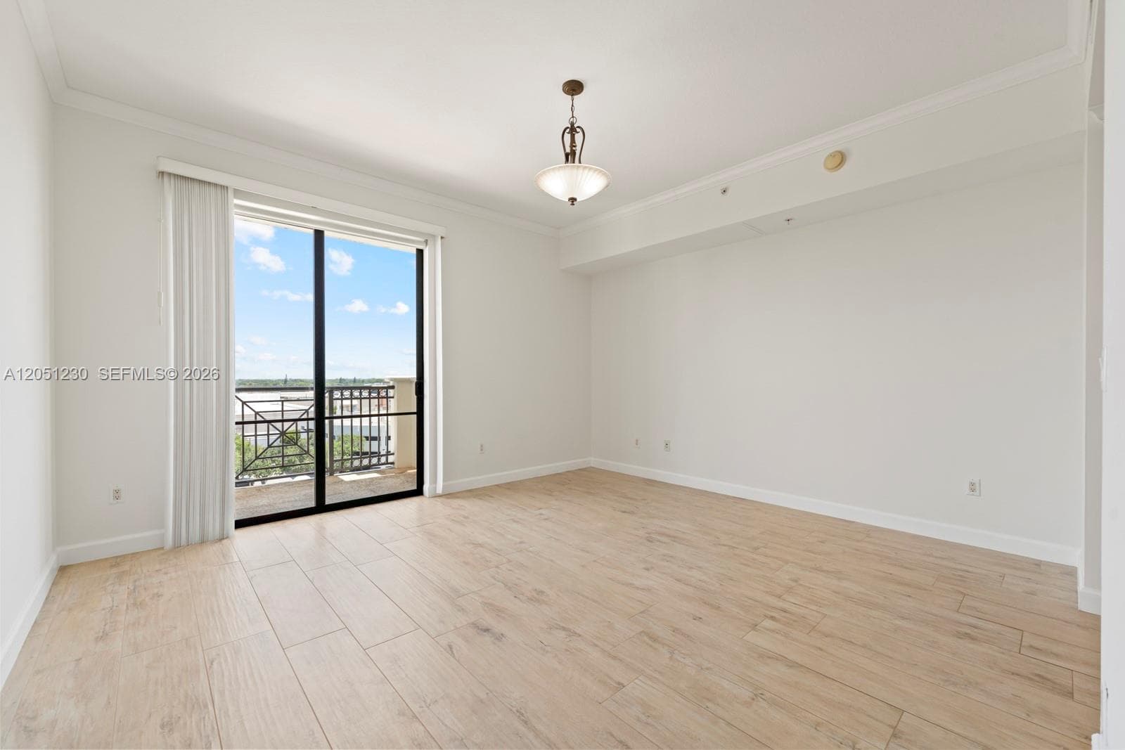 702 photo 18