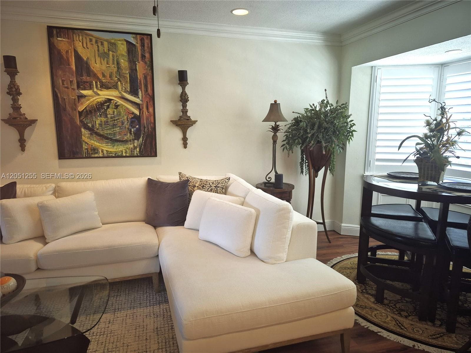 535 Hendricks Isle Apt 306 photo 2